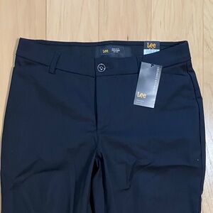 Lee women’s size 10 Black pants Pants new